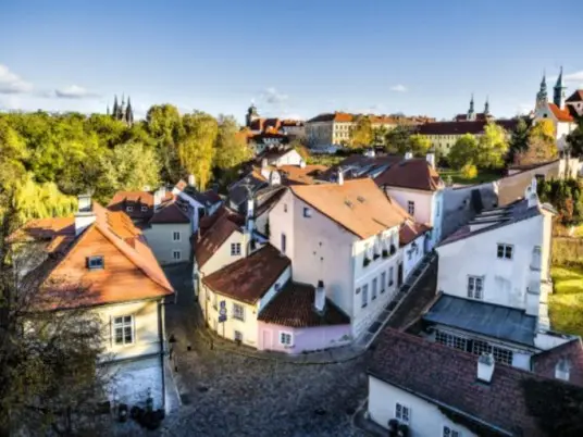 Praha neznámá i tradiční: Průvodce pro cestovatele, kteří chtějí víc